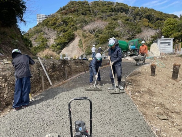 【千葉】「雨の日お年寄りの檀家さんも滑りづらく安心」山一園