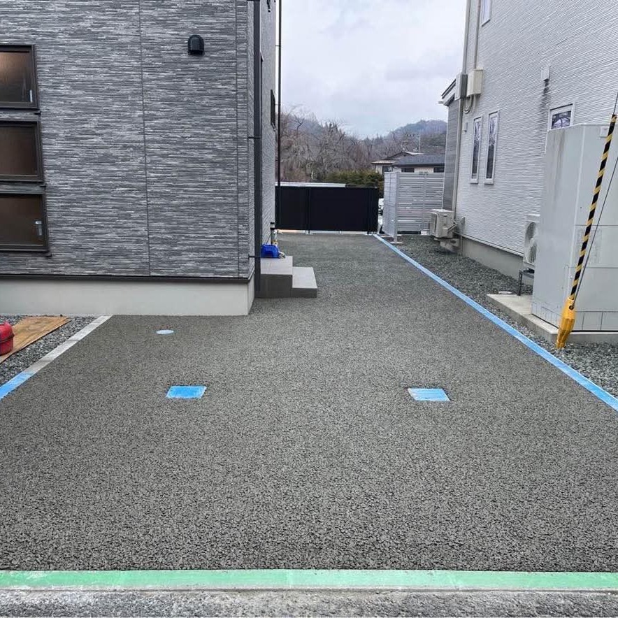 【岩手】「玄関前をオコシコンでスッキリさせました」遠野レミコン・杜陵工業