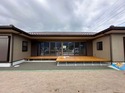 縁側や庭先のぬかるみや雑草を対策しつつ見た目をスッキリさせたい