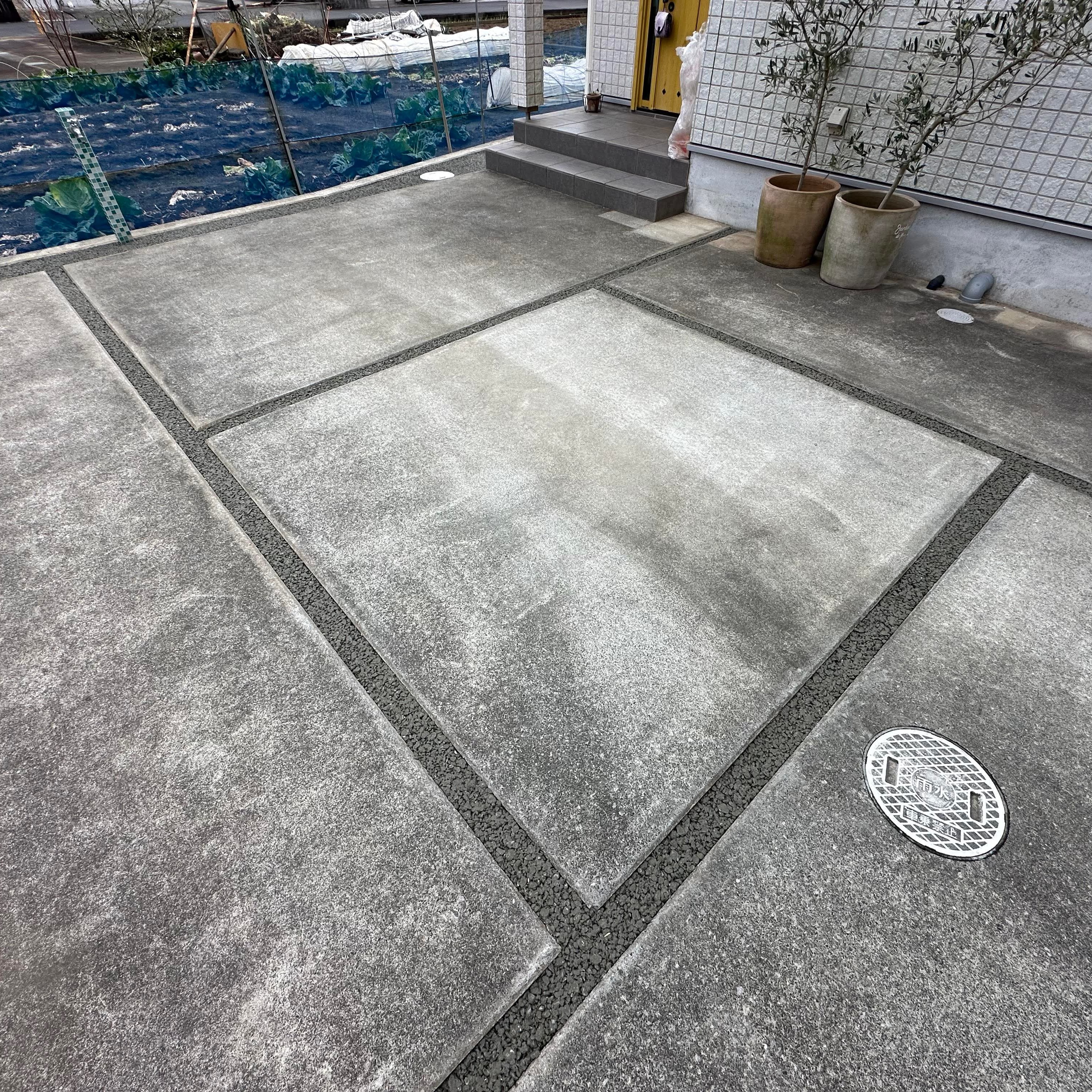 土間コン排水のために設置されてあるスリット（段差）が気になったら オコシコン®︎