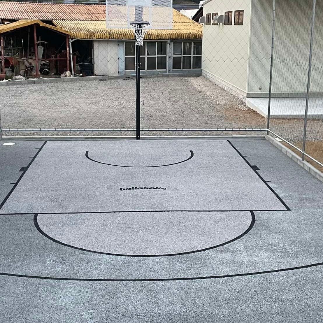 ballaholic などアパレルブランドのスポーツ施設にもコンクリートマテリアルを提供しています