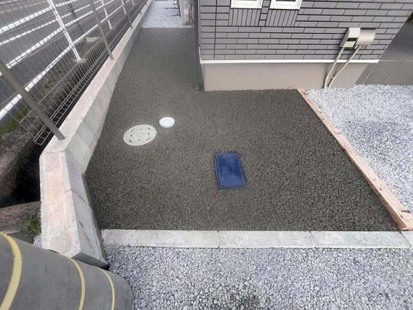 サイクルのポートを オコシコン®︎ で設置。透水コンのフラット施工は二輪車系にホントに有効