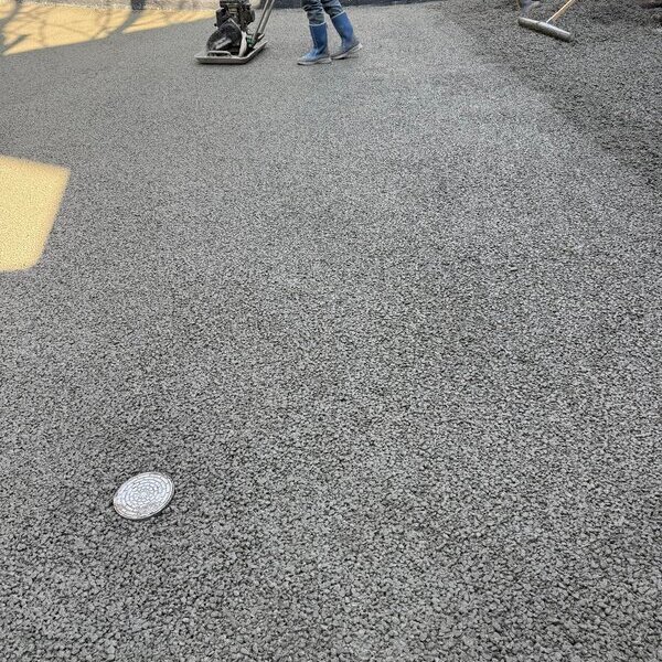 いよいよ四半世紀の歴史となるポーラスコンクリート舗装【生コンビニ】では【オコシコン】を取り扱っております