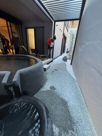 「ワン子の肉球にも地球にも優しい」オコシコン®︎ 採用【小松家八の坊】新特別室潜入レポート