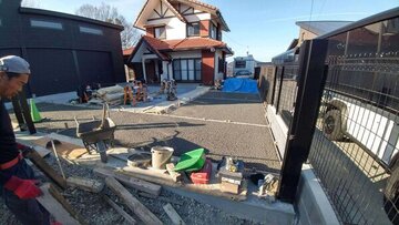 豊富な施工実績がウリです排水性のある【土間コン™︎】ポーラスコンクリート【オコシコン®︎】