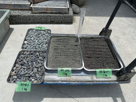 セメント工場で上澄水散水養生すれば石灰岩の採掘量を減らせるし排出