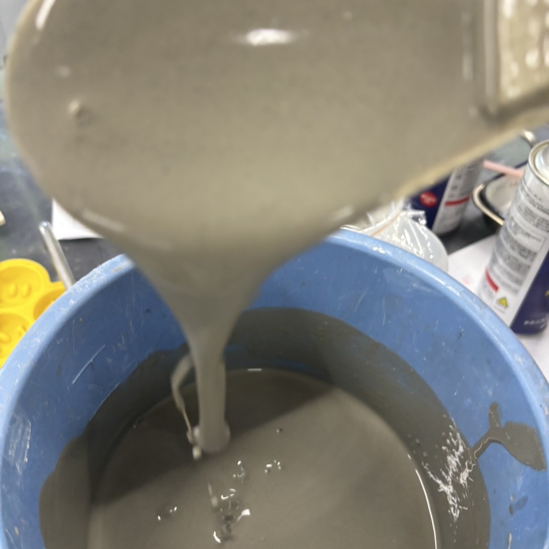 JOIS加工した生コンスラッジを練り水と細骨材に置換して高度利用できます