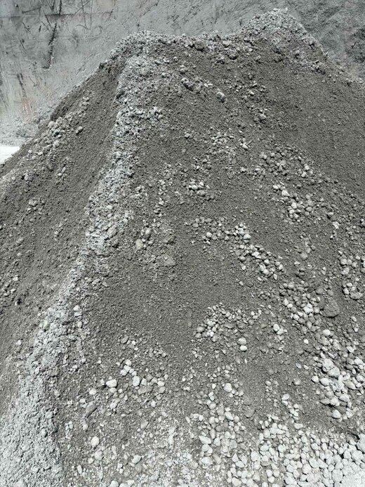 スラッジとして廃棄するのが高額になるならモルタルやコンクリートにして最悪捨てたとしてもそっちの方が良くないですか?