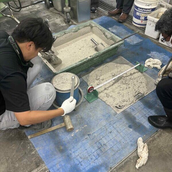 ナマコンバレーでは頻繁に 資源循環/脱炭素 でチャレンジングな生コンクリートの試験練りが行われています