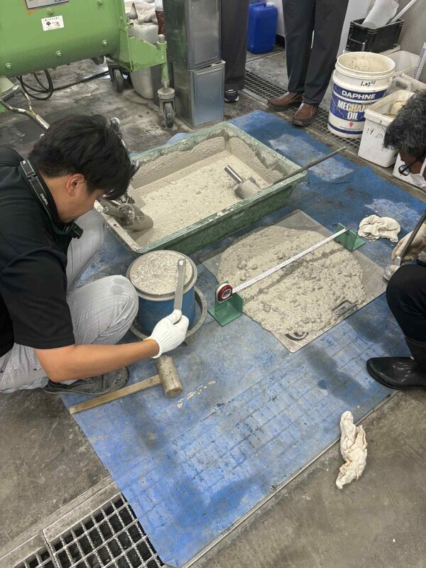 ナマコンバレーでは頻繁に 資源循環/脱炭素 でチャレンジングな生コンクリートの試験練りが行われています