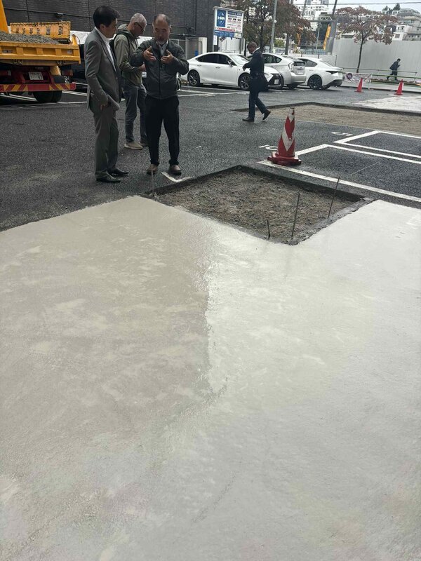 世界の注目を集めるカーボンネガティブコンクリートはトメテケ三田に設置されてあります