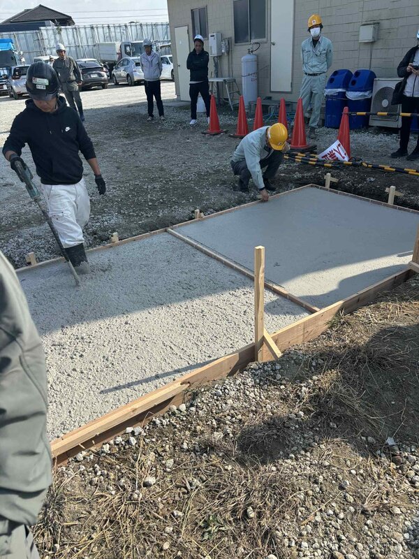 50kg-CO2/m3ネガティブな生コン（コンクリート舗装）が広域環境開発（黒姫）の駐車場に設置されました（後編）