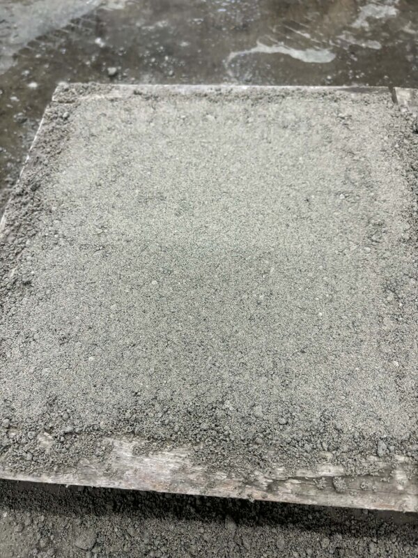 ホムセンの【まさ土】検討するくらいなら生コン屋さんの激安【まさ固】がゼッタイおすすめ