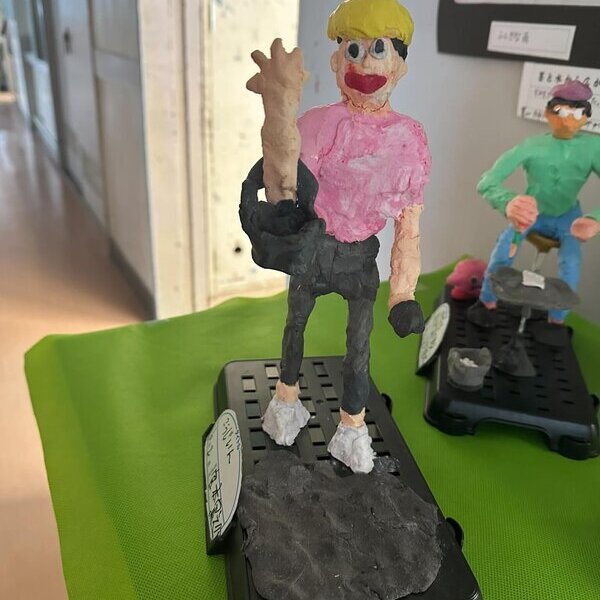 大自然と歴史と温泉と健康と文化に囲まれたコンクリートの展示場ナマコンバレーは本社機能も果たしています