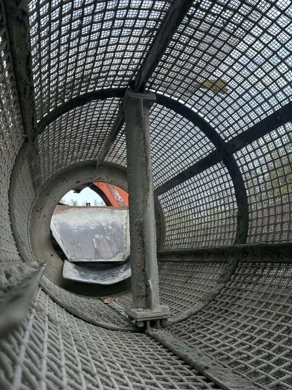 CCU材骨材やアルカリ刺激材（ジョイスラッジ）をふんだんに利用することでいつの間にか解決します【残コン】