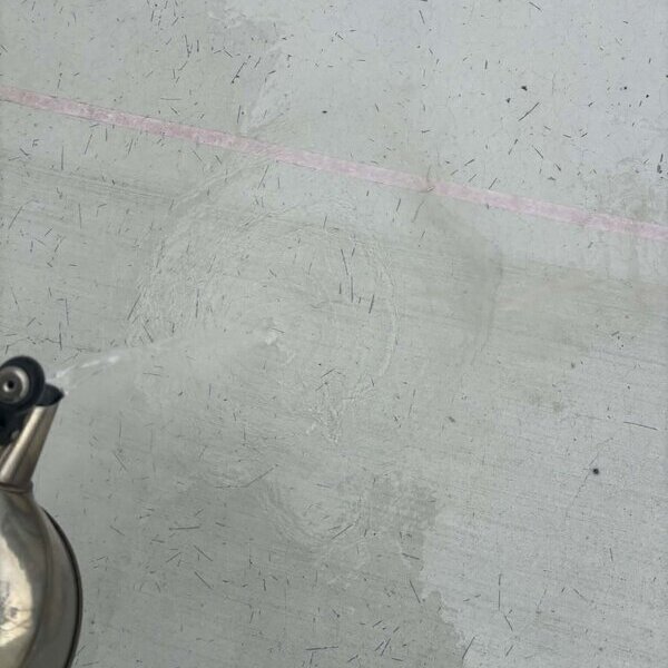 消し粉む™︎（土間コン™︎専用ひび割れ補修剤）利用マニュアル