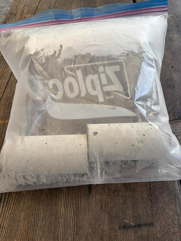 白いモルタルが二酸化炭素をガンガン吸い込む様子の見学もいただけます【ナマコンバレー】