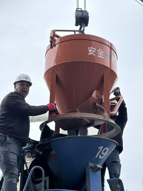 日本中どこでもゼッタイに生コンポータルの土間コン™︎が買えるように組織構築中です