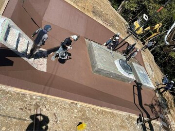 どんな特殊なコンクリート（土間コン™︎）オーダーにも基本前傾姿勢で臨んでいます【カラーコンクリート】