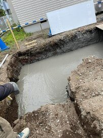 浄化槽撤去後の埋め戻しは削れるコンクリート【CLSM】充填精度と環境性能で選ぶならコレ