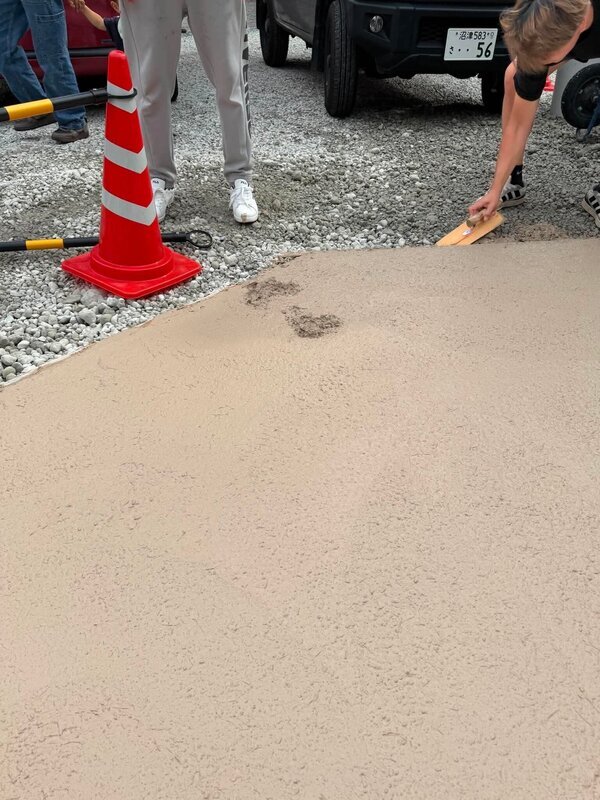 自由に色付けできる土間コン™︎