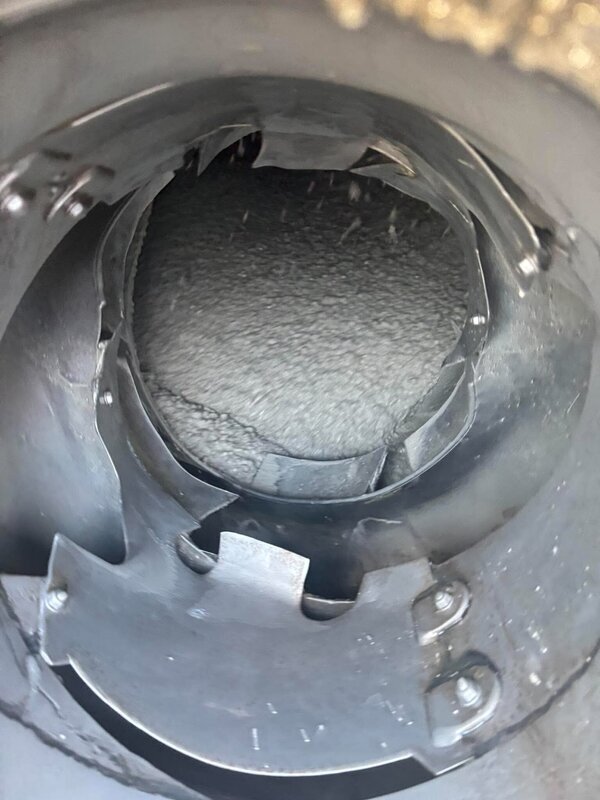 真っ白い生コン積水ハウスの現場へ