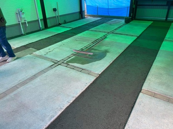 駐車場の砂利飛散が気になるならオワコンを施工してみよう!雑草排水飛散対策【岐阜】