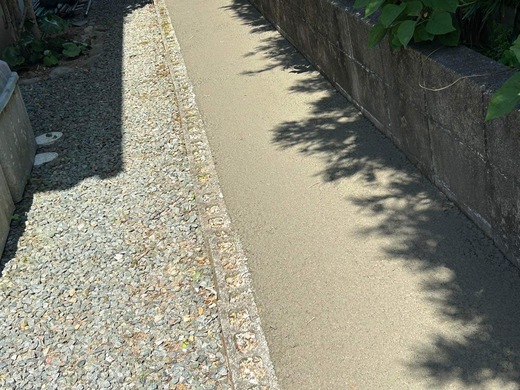 三重】「お庭の防草対策にと上村社長がお客様に提案し採用に至る」松阪