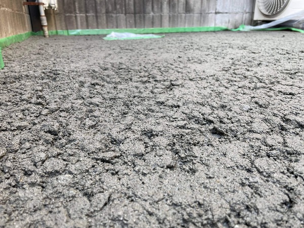 「下地砕石のいらない《1回打設》の捨てコンクリート《オワコン》はどうでしょう？」白石建設
