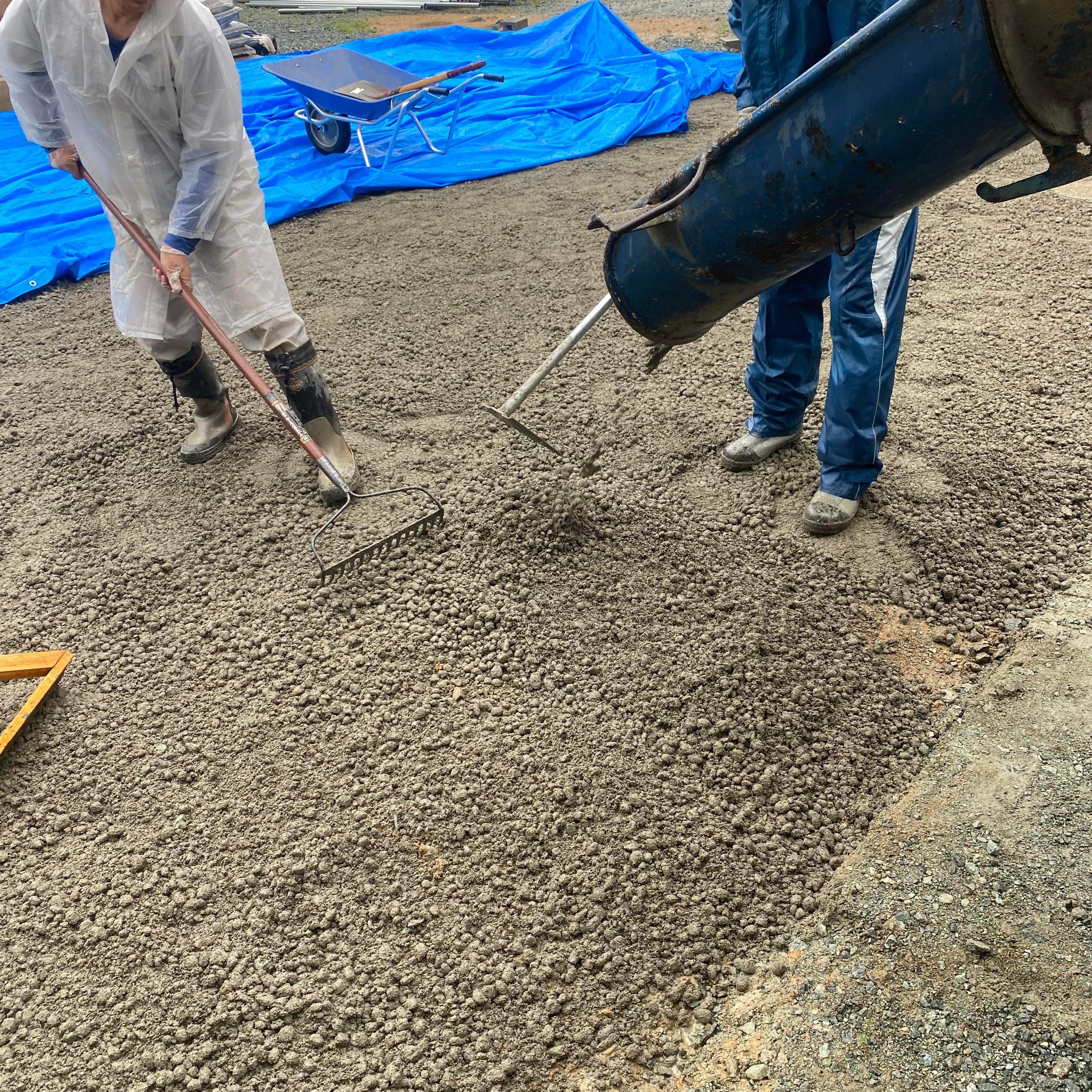 【三重】「雨の日に普通に施工できちゃう土間コン（オワコン）は施工業者さんにとって神パフォーマンス」瀧澤・DIY