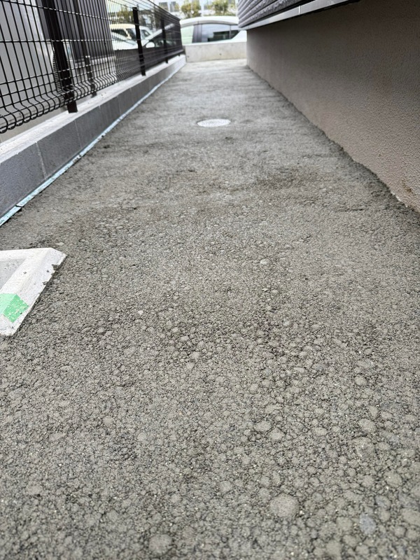 ゴールデンウィーク始まり! 足元もしっかり オワコン®︎ で固めて今年こそ草抜きから解放されましょう