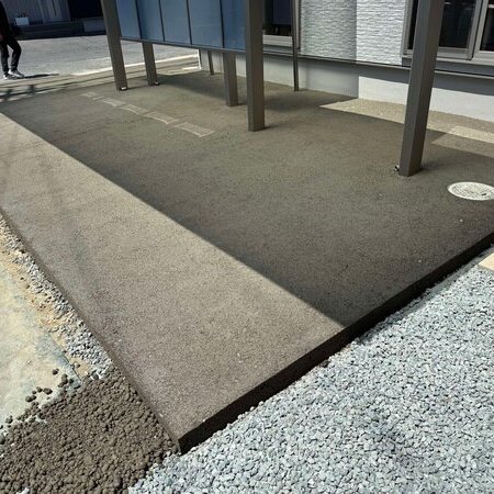 やっぱり防草、排水、ぬかるみといったら【オワコン】が選ばれる理由（週刊生コン 2025/06/23）