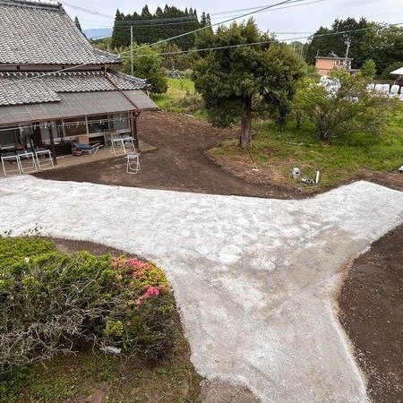 「家周りの水溜り、ぬかるみを解消したい。お庭環境を整えたい。」自力でするならオワコンしかない