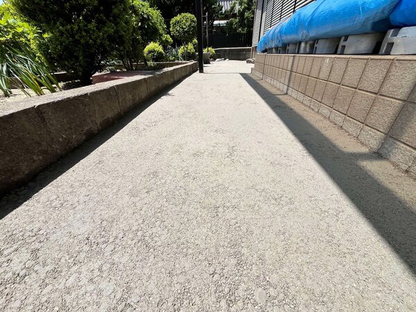 オーナー様がご年配のため、除草作業が、年々辛くなってきたそうで相談頂きました