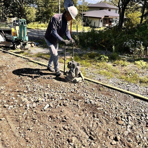 荒れ果てた遊休地・空き地を【オワコン】でスッキリメンテフリーにする前の準備はこんな感じ