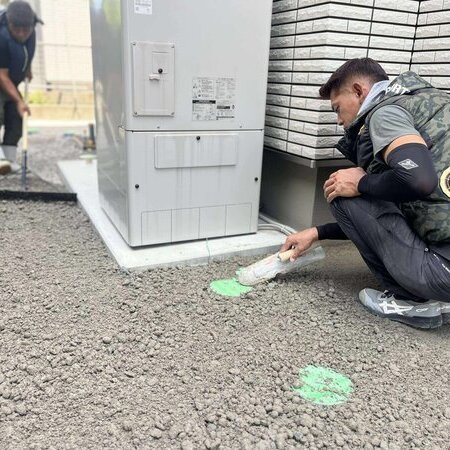 現場に届いた生コンにお薬（re-con zero evo / MAPEI）を投入して出来上がる オワコン®︎ について
