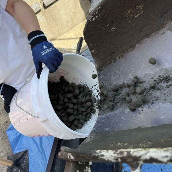 家の周り（犬走）ものすごい狭いところあるんですけど オワコン®︎ 大丈夫？