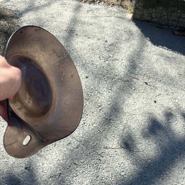 おしゃれなカフェやゲストハウスのあるコンクリート展示場ナマコンバレーで【まさ固】透水性をご覧ください