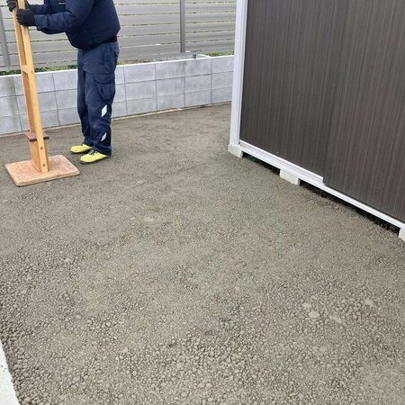 アスファルトと同じくらい身近で選ばれているコンクリートとは？ （月刊透水性コンクリート Vol.97）