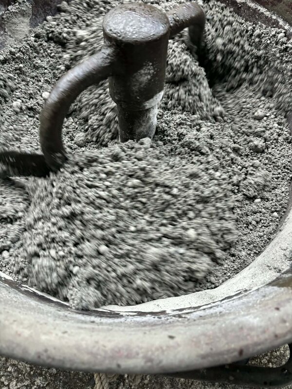 袋物（プレミックスタイプ）の登場【オワコン®︎まさ固®︎】で騒然となったナマコンバレー（週刊生コン 2025/12/15）