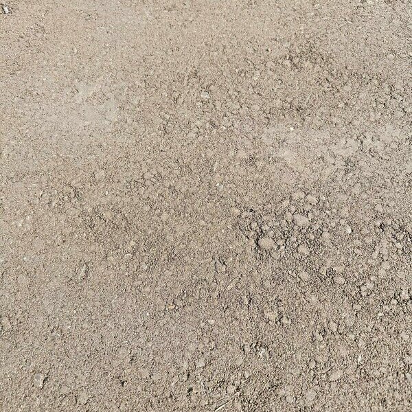 見た目が違うだけで【オワコン®︎まさ固®︎】駐車場用途でも採用いただいています