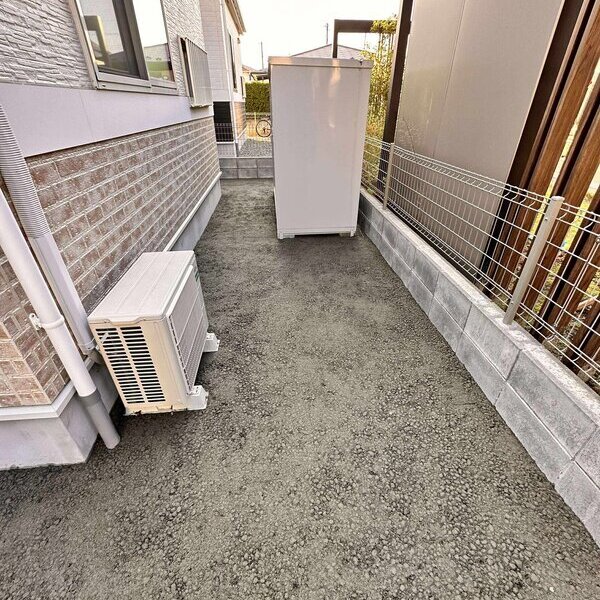 袋物 オワコン®︎まさ固®︎ の時点でホームセンターの砕石・砂と同じくらいの価格。安さ圧倒的です