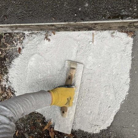 封を切って敷き広げたら シャワー/ミスト で水をかけるだけで完成する袋タイプ【オワコン®︎まさ固®︎】爆誕