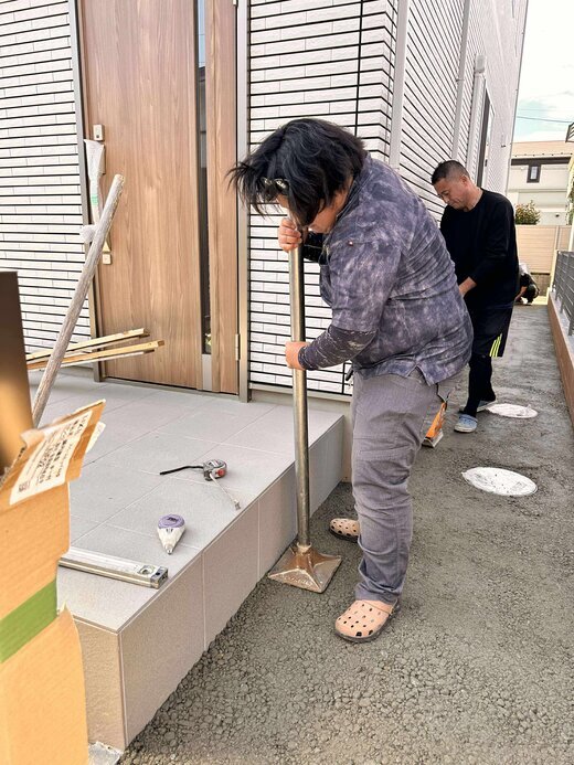 生コン工場ネットワーク（生コンビニ）とホームセンター/ネットショップ流通相乗効果を狙います