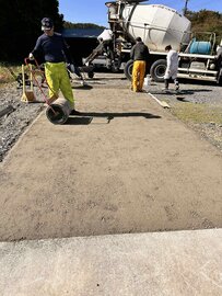 消防署員や消防団員のお役に立つ【オワコン®︎まさ固®︎】きっかけは「消防の長いホースを洗うのに舗装が欲しかった」