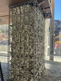 ダムや橋やビルの基礎に用いられる工業製品コンクリートは【見た目】【意匠性】の探求にも取り組んでいます