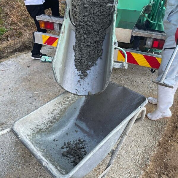 材料が扱いやすくやり直しも効くので施工し易かった（現場の声）【オワコン®︎まさ固®︎】綺麗に施工できました