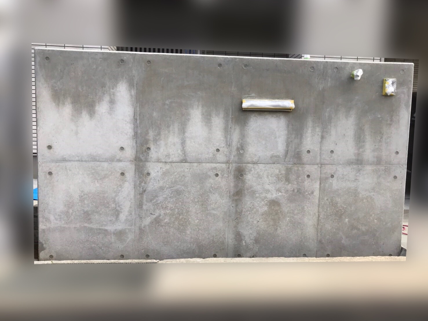 「今話題のオープン外構と【打ち放しブロック塀工法】って？」｜コンクリート打ちっ放し色合わせ補修のRCトータルサポート