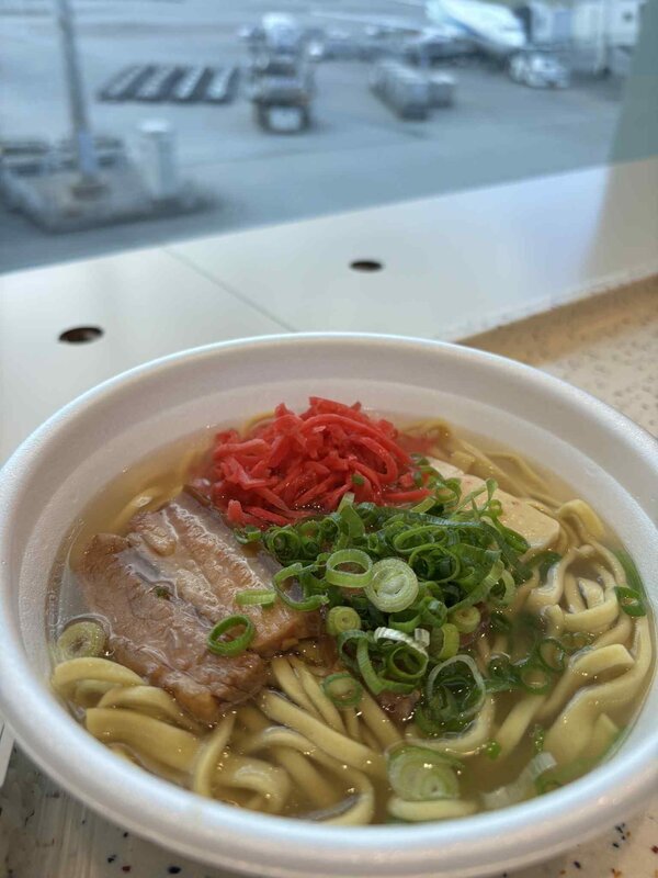 生コン屋さんの地域おこし！ 猪澤、味鉄、なかむら、LOTUS SWEETS、うを正、春木屋、博多ラーメン長浜や、あうん、那覇空港