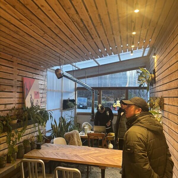 今年からナマコンバレーのカフェlumberでは毎週金曜日話題のラーメン【咲話屋台 禄】 の味が楽しめます